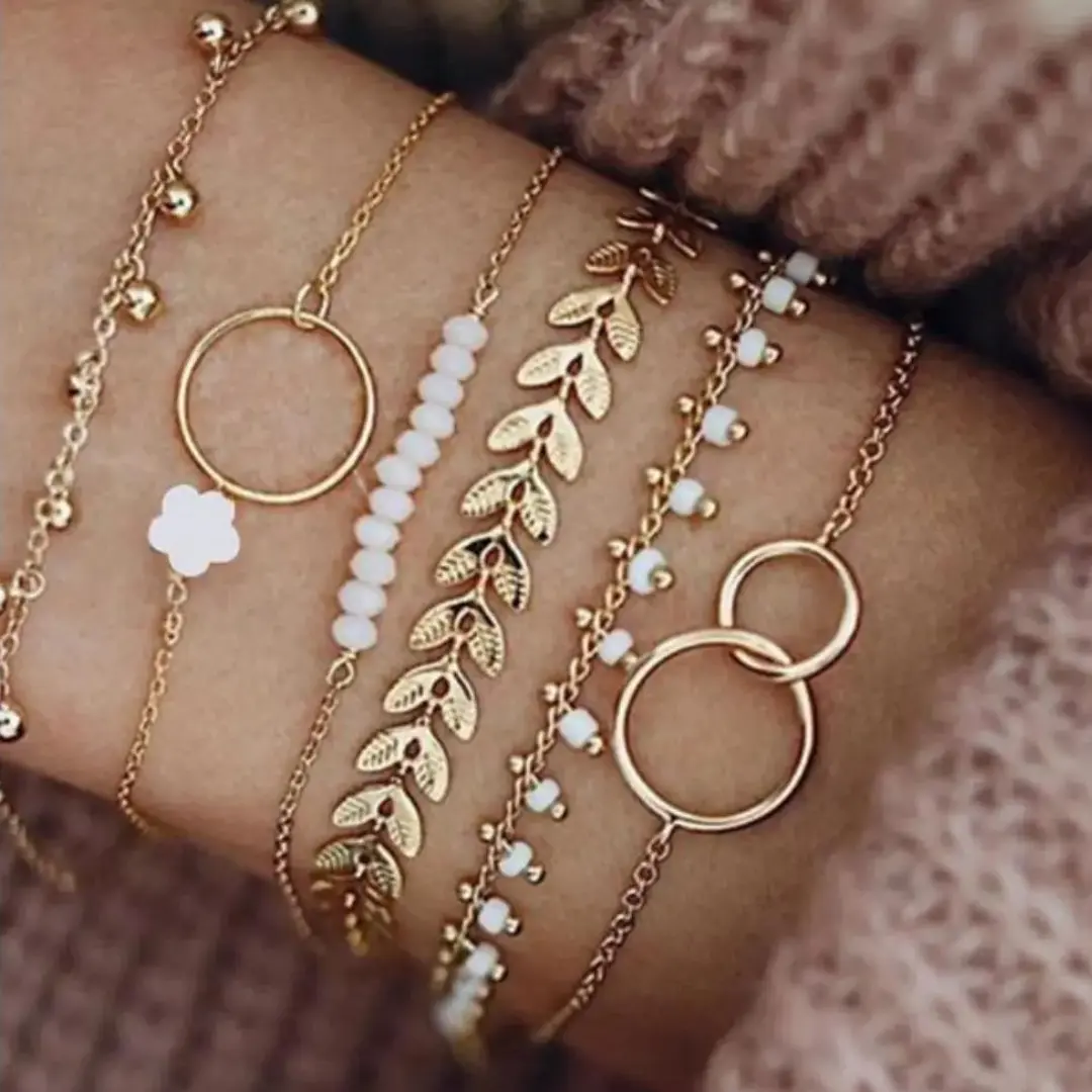 braslate-shaasboutique Varity hand chain in different stone