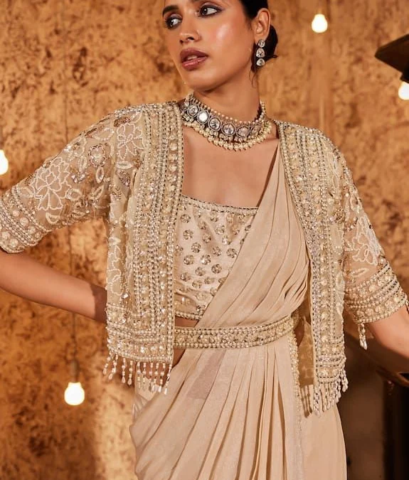 How To Wear  Traditional With Modern Touch